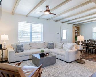La Casa Deluna - Pensacola Beach - Obývací pokoj