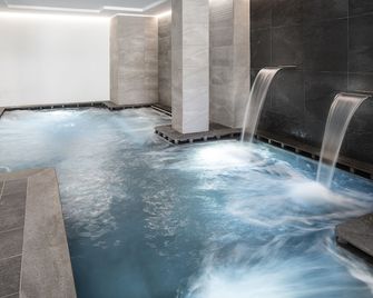 Botania Relais & Spa - The Leading Hotels of the World - פוריו - בריכה