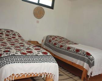 Hotel Gaurishankar View Point Inn - Charikot - Bedroom
