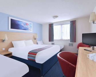Travelodge Ayr - آير - غرفة نوم