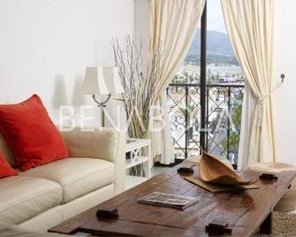 Benabola Hotel & Suites - Marbella - Salon