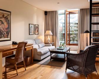 Clipper Boardinghouse - Hamburg-Michel - Hamburg - Living room