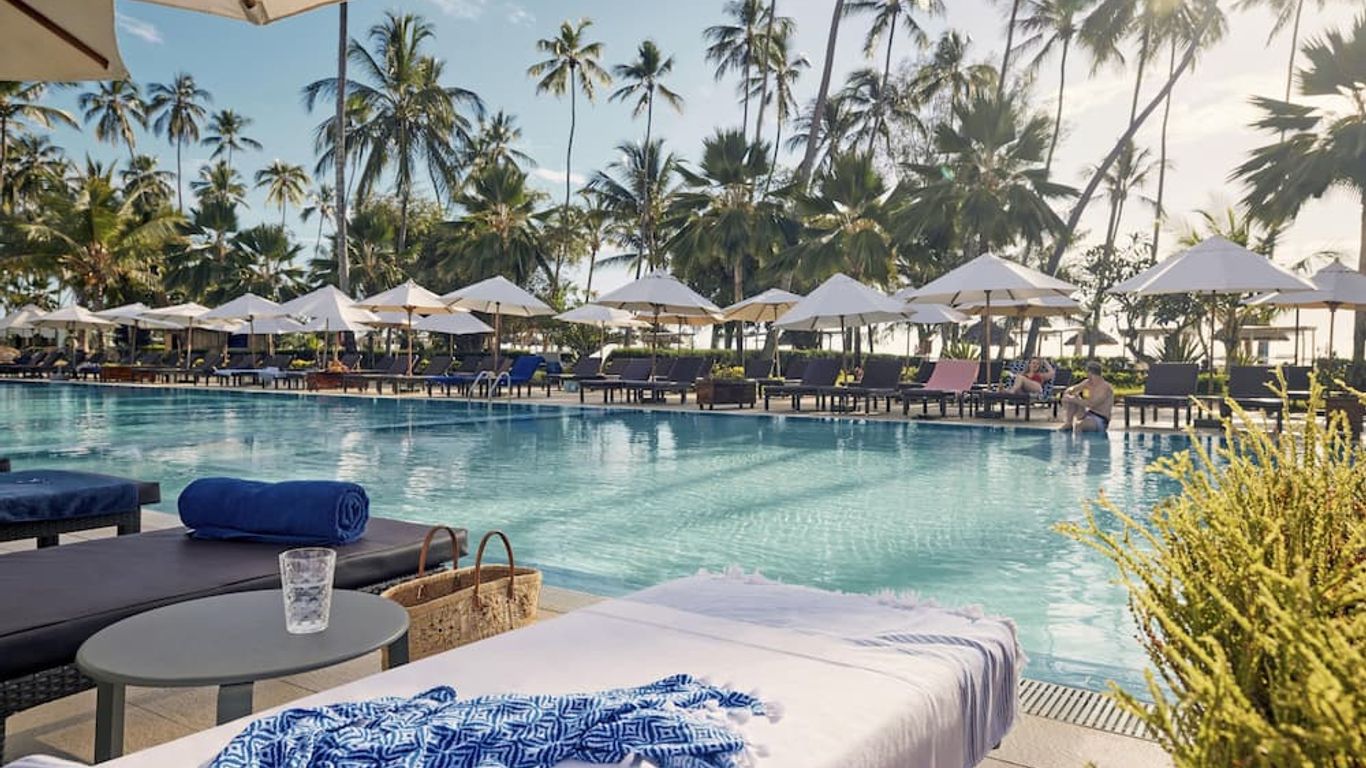 توي بلو باهاري زانزيبار