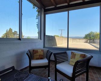 Majestic Villa in Homps with Private Pool - Homps - Balcon