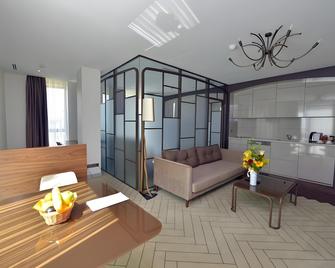 Londe Business Suites - Istanbul - Living room