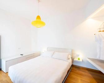 Hotel San Michele - Celle Ligure - Спальня