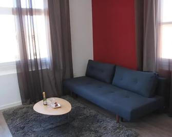 Oleum Hotel - Belchite - Sala de estar