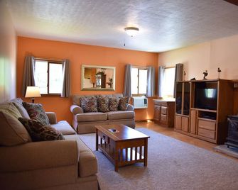 Robbins Motel - Bar Harbor - Vardagsrum