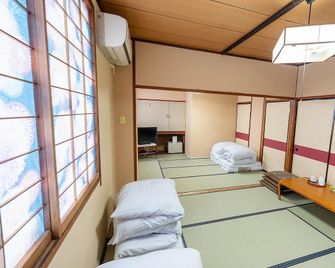 Hotel Itakura Honkan - Fukushima - Schlafzimmer