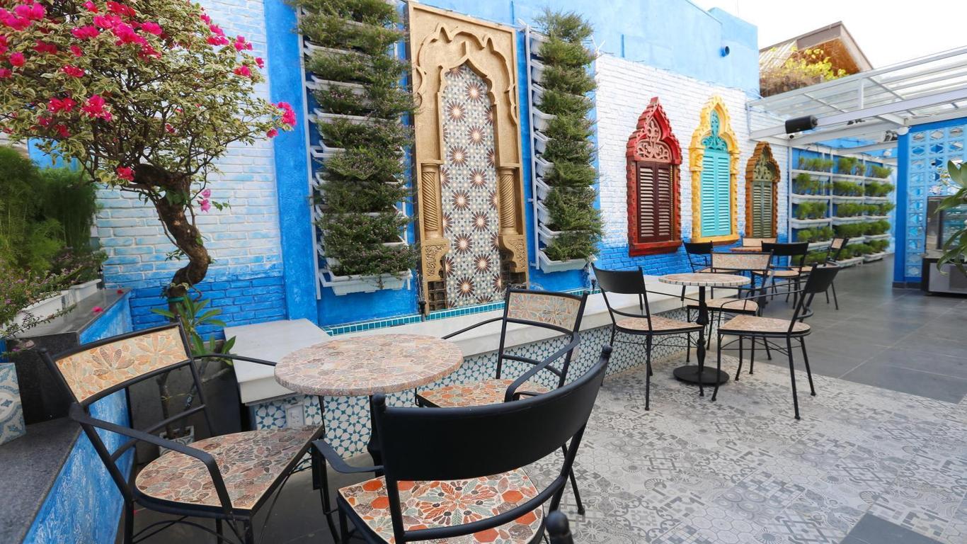 Aquarizon Boutique Dormitory & City Bar