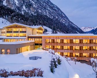 Alpenhotel Zimba - Brand - Edificio