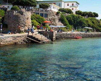 Villa Mg Hotel - Santa Marinella