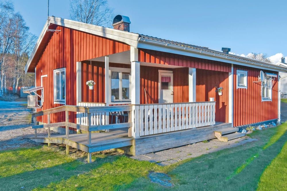 Awesome Home In Bullaren With Wifi - Grebbestad - Building