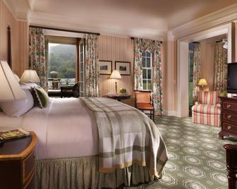 The Omni Homestead Resort & Spa - Hot Springs - Bedroom