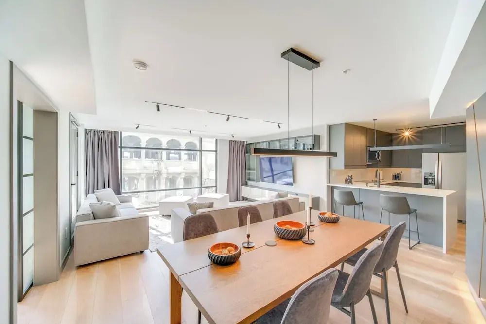 Luxe High-rise 2 Mi to Dtwn Cleveland: WFH Ready! - كليفيلاند (أوهايو)