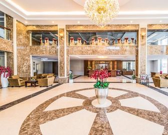 Muong Thanh Holiday Vung Tau Hotel - Vung Tau - Hall d’entrée