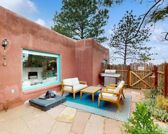 The Bird House - Taos