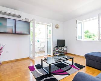 Ana Apartment - Cavtat - Living room