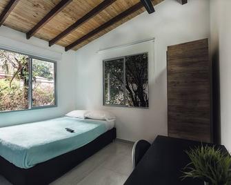 Living Hotel - Medellín - Bedroom