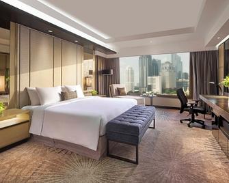 Mangkuluhur Artotel Suites - Jakarta - Bedroom
