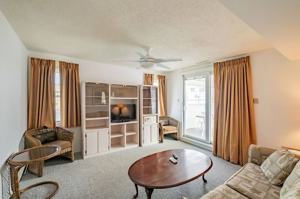 Heart of Wildwood Boardwalk Motel - ווילדווד - סלון