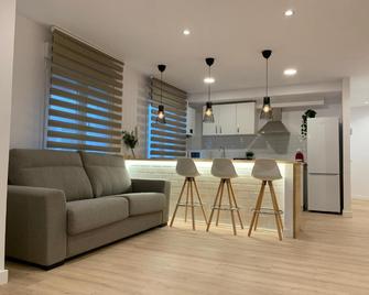 Apartamentos Santullano 2 - Oviedo - Living room