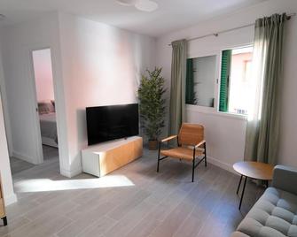 Casa Caracola Estupendo apartamento para 4 pax. - Alcalá - Living room