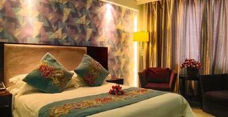 Yin Quan Hotel - Yinchuan - Bedroom