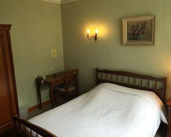 Hotel Central - Brux - Habitación