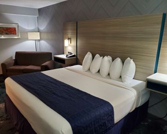 Best Western Historic Frederick - Frederick - Спальня
