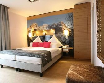 فندق كونغريس ام ستادتبارك - هانوفر - غرفة نوم