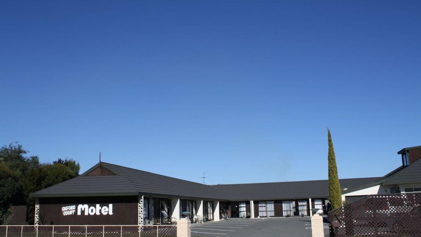 Oxford Court Motel