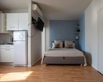 Lullaby House Lazise - Lazise - Habitación