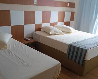 Hotel Maestro Executive Pato Branco - Pato Branco - Habitación