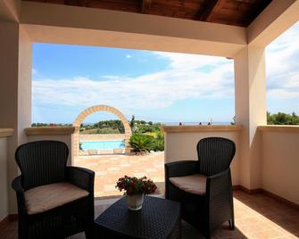 B&B Hibiscus - Vieste - Balcone