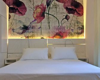 Maison Fleurie - פסקארה - חדר שינה