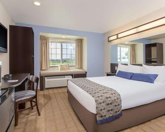 Microtel Inn & Suites by Wyndham Klamath Falls - Klamath Falls - Slaapkamer