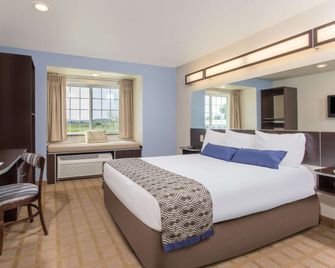 Microtel Inn & Suites by Wyndham Klamath Falls - Klamath Falls - Habitación