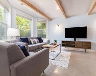 Unique Seabright Serenity - Santa Cruz - Wohnzimmer