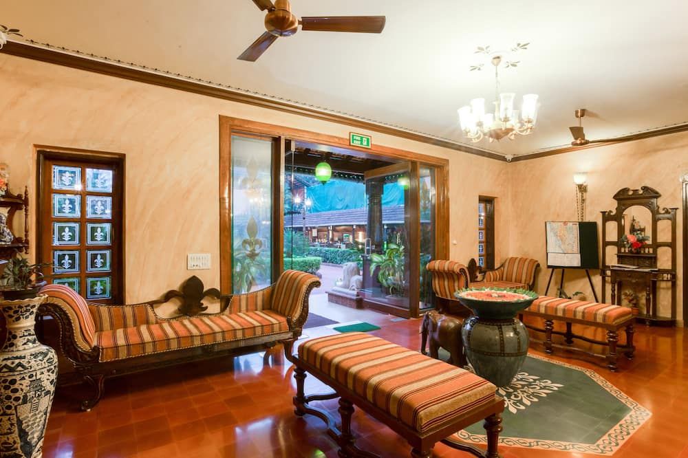 Casa Severina Hotel - קלנגוטה - סלון