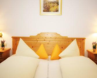 Hotel Trasen - Waldkraiburg - Camera da letto