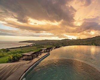 ketanu bamboo lodge sumba - Waikabubak