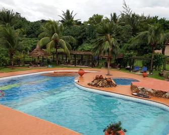 Afrikiko River Front Resort - Akosombo - Pool