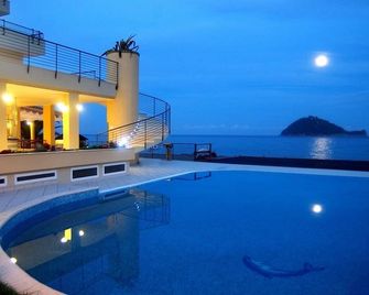 Residence Sole - Albenga - Piscina