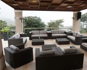 Lucero - Luxury Treehouses - Alto Boquete - Building