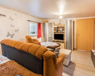 Ferienhäuschen Wils - Borkheide - Wohnzimmer