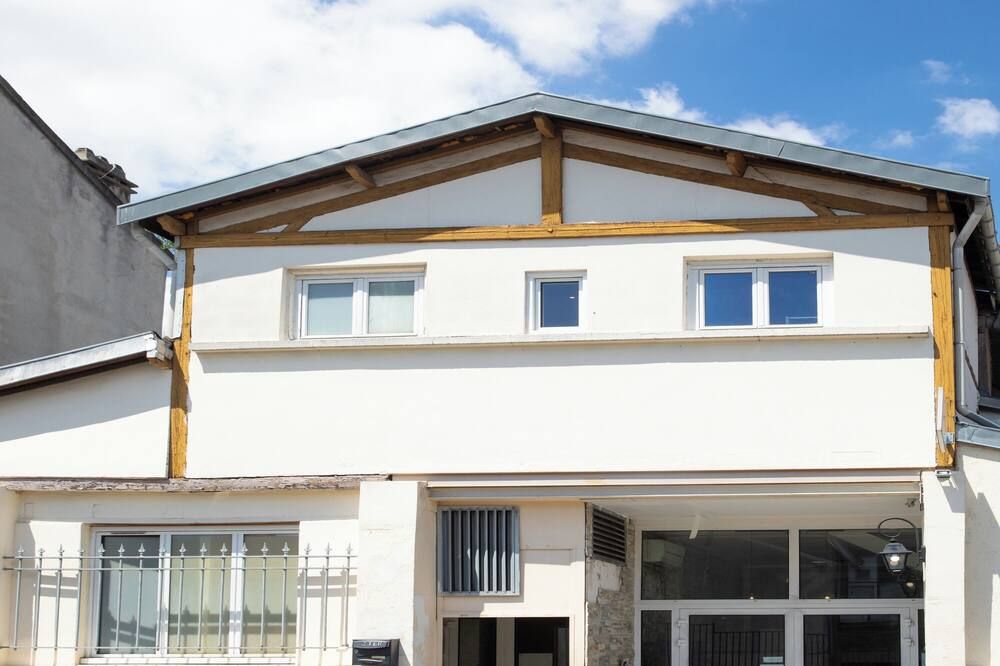 تريندي هوستل