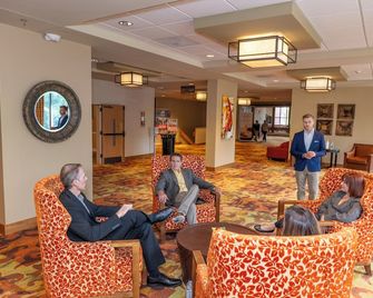Unicoi State Park & Lodge - Helen - Lobby