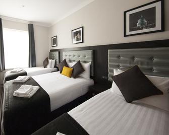 St George's Inn Victoria - London - Bedroom