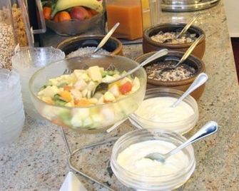Hotel Bären - Villingen-Schwenningen - Buffet